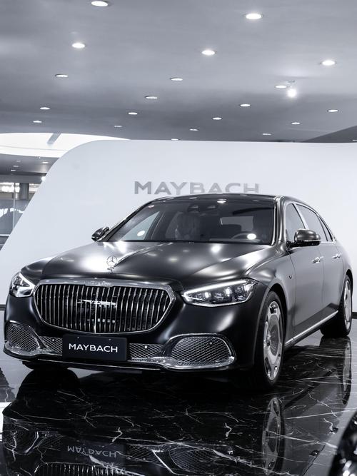 重庆112岚图汽车的售后服务让用户无忧出行，迈巴赫未来的豪华车趋势